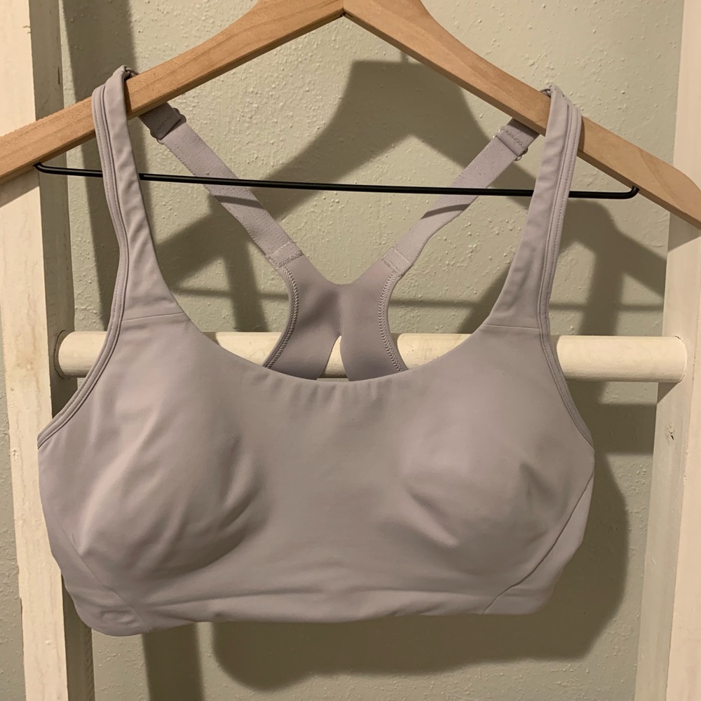 Lululemon All Powered Up bra 36C in Iced Iris